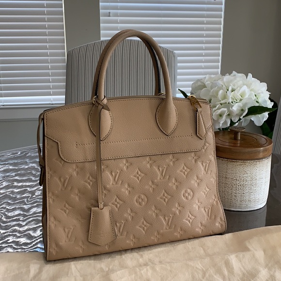 Pont Neuf Handbag Monogram Empreinte Leather MM - Picture 2 of 16